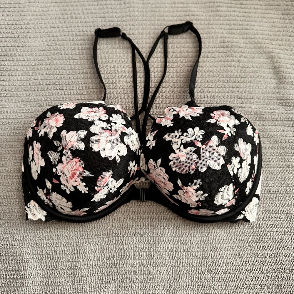 #512 Women’s Pink Victoria’s Secret Floral Black and Pink in Size 34DD.